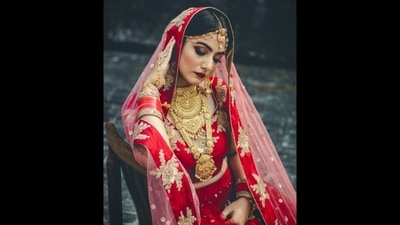 Bridal jewellery trends: Different styles of necklaces that will make you go wow (Photo by Dollar Gill on Unsplash) Bridal jewellery trends: Different styles of necklaces that will make you go wow (Photo by Dollar Gill on Unsplash)