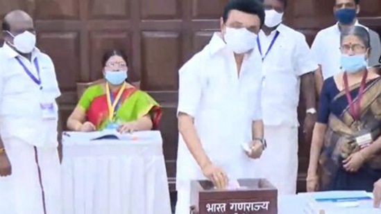 Tamil Nadu CM MK Stalin casts vote for presidential elections(ANI)