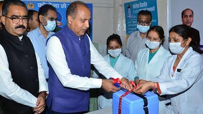 Himachal Pradesh chief minister Jai Ram Thakur launching a ‘vaccination campaign in Shimla on Tuesday. (ANI) Himachal Pradesh chief minister Jai Ram Thakur launching a ‘vaccination campaign in Shimla on Tuesday. (ANI)