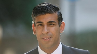 Former Chancellor of the Exchequer Rishi Sunak walks in London, Britain. (Reuters)