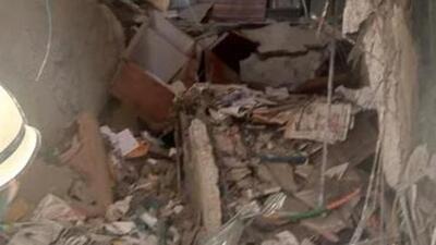 The locals reached the spot where the building collapsed in Bhiwandi and pulled out those stuck in the debris. (Representational Image) The locals reached the spot where the building collapsed in Bhiwandi and pulled out those stuck in the debris. (Representational Image)