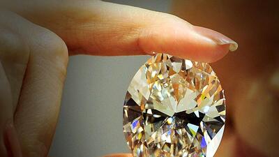 A few days later, Kandhol along with another person Kaushik Popatbhai Chauwatia visited Sojitra’s office in BKC. They left after seeing some diamonds and returned again on July 7 (AFP)