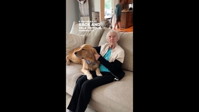 The image, taken from the video posted on Instagram, showcase an elderly woman with the dog. (Instagram/@scoutgoldenretriever) The image, taken from the video posted on Instagram, showcase an elderly woman with the dog. (Instagram/@scoutgoldenretriever)