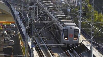The Blue Line connects Dwarka Sector 21 in Delhi with Noida Electronic City, along with a branch line to Vaishali (HT FIle Photo)
