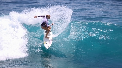 India has a vast coastline offering the best surfing places. Most of them are in Tamil Nadu and Kerala. The best time to visit these places is between September to November and March to May. (Unsplash) India has a vast coastline offering the best surfing places. Most of them are in Tamil Nadu and Kerala. The best time to visit these places is between September to November and March to May. (Unsplash)