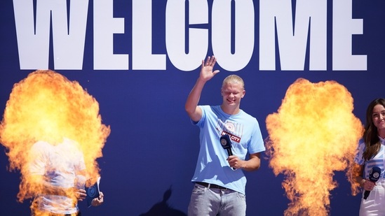 Manchester City and Liverpool made early moves by signing Erling Haaland and Darwin Nunez respectively(AP)