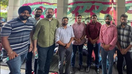 The PCMSA representatives extend support to GADVASU interns who have demanding rise in stipend in Ludhiana. (HT PHOTO) The PCMSA representatives extend support to GADVASU interns who have demanding rise in stipend in Ludhiana. (HT PHOTO)