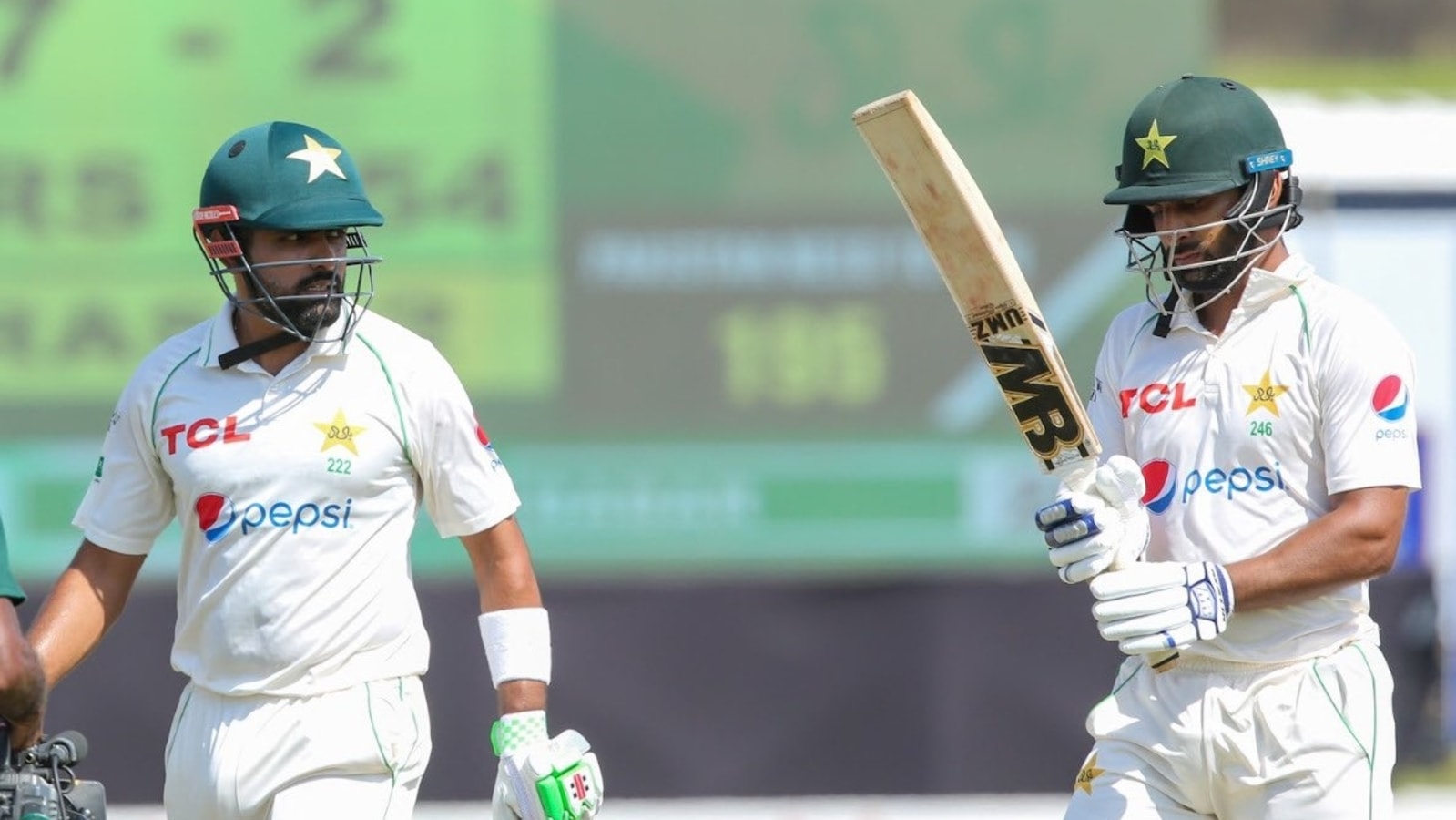 Sri Lanka to push 'harder' in Pakistan test