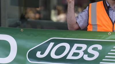 Two former Jammu and Kashmir CMs Omar Abdullah and Mehbooba Mufti lambasted the Lt Governor-led administration for failing to provide jobs to youth. (AP)