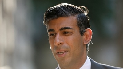 Former Chancellor of the Exchequer Rishi Sunak walks in London, Britain, July 18, 2022.&nbsp; (REUTERS)