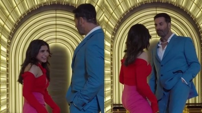 Samantha Ruth Prabhu and Akshay Kumar from Koffee with Karan 7. Samantha Ruth Prabhu and Akshay Kumar from Koffee with Karan 7.