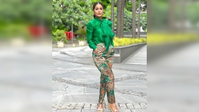 Hina Khan's post garnered more than 26k likes in just a matter of an hour and the comment section was flooded with compliments. (Instagram/@realhinakhan) Hina Khan's post garnered more than 26k likes in just a matter of an hour and the comment section was flooded with compliments. (Instagram/@realhinakhan)
