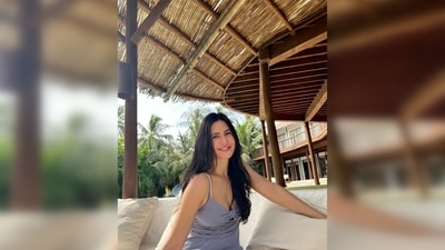 Katrina Kaif captivated her fans with her million-dollar smile. She captioned her post, "Such a amazingggggggg time." (Instagram/@katrinakaif) Katrina Kaif captivated her fans with her million-dollar smile. She captioned her post, "Such a amazingggggggg time." (Instagram/@katrinakaif)