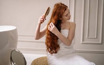 Hair care tips: Natural and organic ways to treat hair fall this monsoon season (Yan Krukov) Hair care tips: Natural and organic ways to treat hair fall this monsoon season (Yan Krukov)