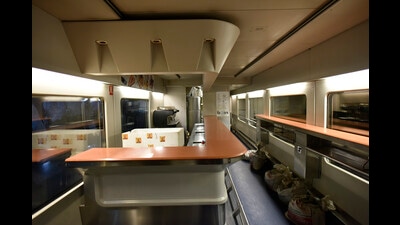 Indian Railway Catering and Tourism Corporation (IRCTC) has increased rates of breakfast, lunch and dinner by  ₹50. (HT FILE PHOTO)