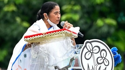 Bengal chief minister Mamata Banerjee delivers her speech to mark the annual Martyrs Day in Kolkata. (Photo by Dibyangshu SARKAR / AFP)