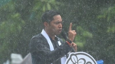 Trinamool Congress general secretary Abhishek Banerjee addresses party supporters in the rain during the Martyr's Day rally in Kolkata. (Photo by Samir Jana/Hindustan Times) Trinamool Congress general secretary Abhishek Banerjee addresses party supporters in the rain during the Martyr's Day rally in Kolkata. (Photo by Samir Jana/Hindustan Times)