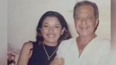 Rupali Ganguly is the daughter of late filmmaker Anil Ganguly. Rupali Ganguly is the daughter of late filmmaker Anil Ganguly.