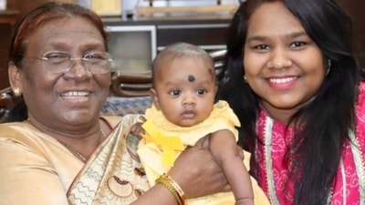 Droupadi Murmu with her daughter Itishree Murmu and granddaughter, (Twitter) Droupadi Murmu with her daughter Itishree Murmu and granddaughter, (Twitter)