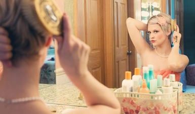 Hair care tips: Here's how to find perfect straightening brush to style your tresses (Jill Wellington) Hair care tips: Here's how to find perfect straightening brush to style your tresses (Jill Wellington)