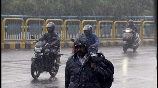 Four subdivisions of Maharashtra have recorded excess rains till third week of July despite a brief lull in rainfall activity. ((PIC FOR REPRESENTATION)) Four subdivisions of Maharashtra have recorded excess rains till third week of July despite a brief lull in rainfall activity. ((PIC FOR REPRESENTATION))