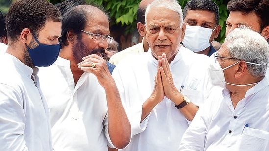 As the extent of Sinha’s loss became clear, many leaders admitted that choosing a former BJP leader to run against the BJP, was not a very good idea (PTI)