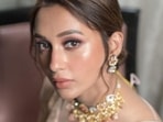 Mimi Chakraborty reacted to Ranveer Singh's naked photoshoot for Paper Magazine. Mimi Chakraborty reacted to Ranveer Singh's naked photoshoot for Paper Magazine.