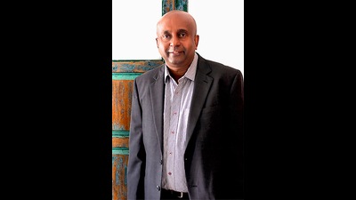 “We need more people trained specifically to use technology to advance conservation goals,” says Daniel who has designed a state-of-the-art display for a 2,000-year-old Egyptian mummy in Hyderabad and used holograms to make museum visits more interactive. “We need more people trained specifically to use technology to advance conservation goals,” says Daniel who has designed a state-of-the-art display for a 2,000-year-old Egyptian mummy in Hyderabad and used holograms to make museum visits more interactive.