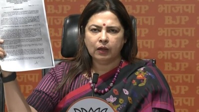BJP MP Meenakshi Lekhi hit out at the AAP, and Arvind Kejriwal over the Delhi liquour policy. ((BJP/ Twittter) ) BJP MP Meenakshi Lekhi hit out at the AAP, and Arvind Kejriwal over the Delhi liquour policy. ((BJP/ Twittter) )