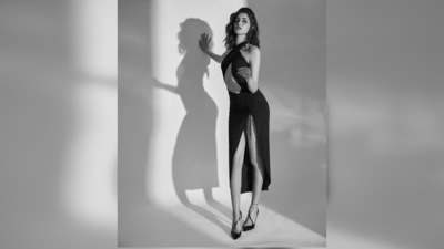 Ananya Panday amped up her stylish look by teaming her attire with a pair of black glossy pointed stilettoes by Christian Louboutin. (Instagram/@ananyapanday) Ananya Panday amped up her stylish look by teaming her attire with a pair of black glossy pointed stilettoes by Christian Louboutin. (Instagram/@ananyapanday)