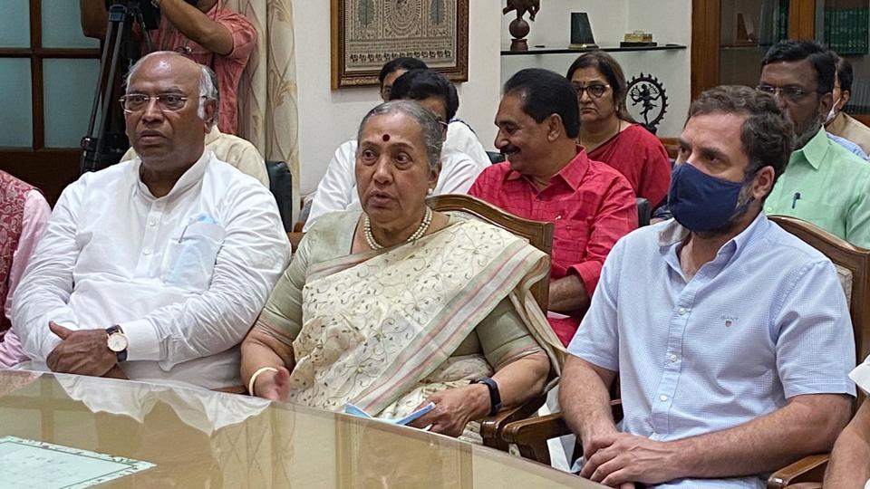 Opposition's Vice-Presidential candidate Margaret Alva files her nomination papers at Parliament, in the presence of Congress leaders Rahul Gandhi, Mallikarjun Kharge and other Opposition leaders, in New Delhi. (ANI) Opposition's Vice-Presidential candidate Margaret Alva files her nomination papers at Parliament, in the presence of Congress leaders Rahul Gandhi, Mallikarjun Kharge and other Opposition leaders, in New Delhi. (ANI)