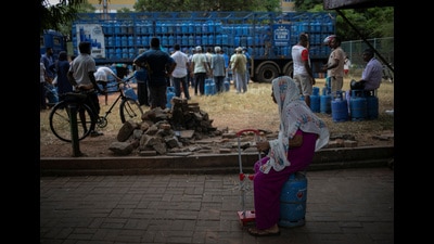 Sri Lanka has been experiencing its worst economic crisis that has resulted in skyrocketing prices of essential commodities. (REUTERS)