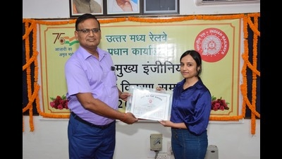 Felicitation function underway at NCR headquarters (HT Photo)