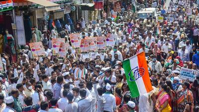 Himachal Congress carried out a rally to protests against GST hike on apple cartons. (PTI) Himachal Congress carried out a rally to protests against GST hike on apple cartons. (PTI)