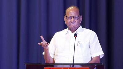 Nationalist Congress Party chief Sharad Pawar said in Pune on Saturday that Eknath Shinde as minister in the then Uddhav Thackeray government had Z-level security cover. (RAHUL RAUT/HT) Nationalist Congress Party chief Sharad Pawar said in Pune on Saturday that Eknath Shinde as minister in the then Uddhav Thackeray government had Z-level security cover. (RAHUL RAUT/HT)