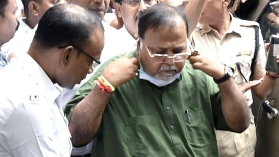 West Bengal minister Partha Chatterjee being produced before the Bankshall Court in Kolkata on Saturday. (ANI Photo)(Saikat Paul)