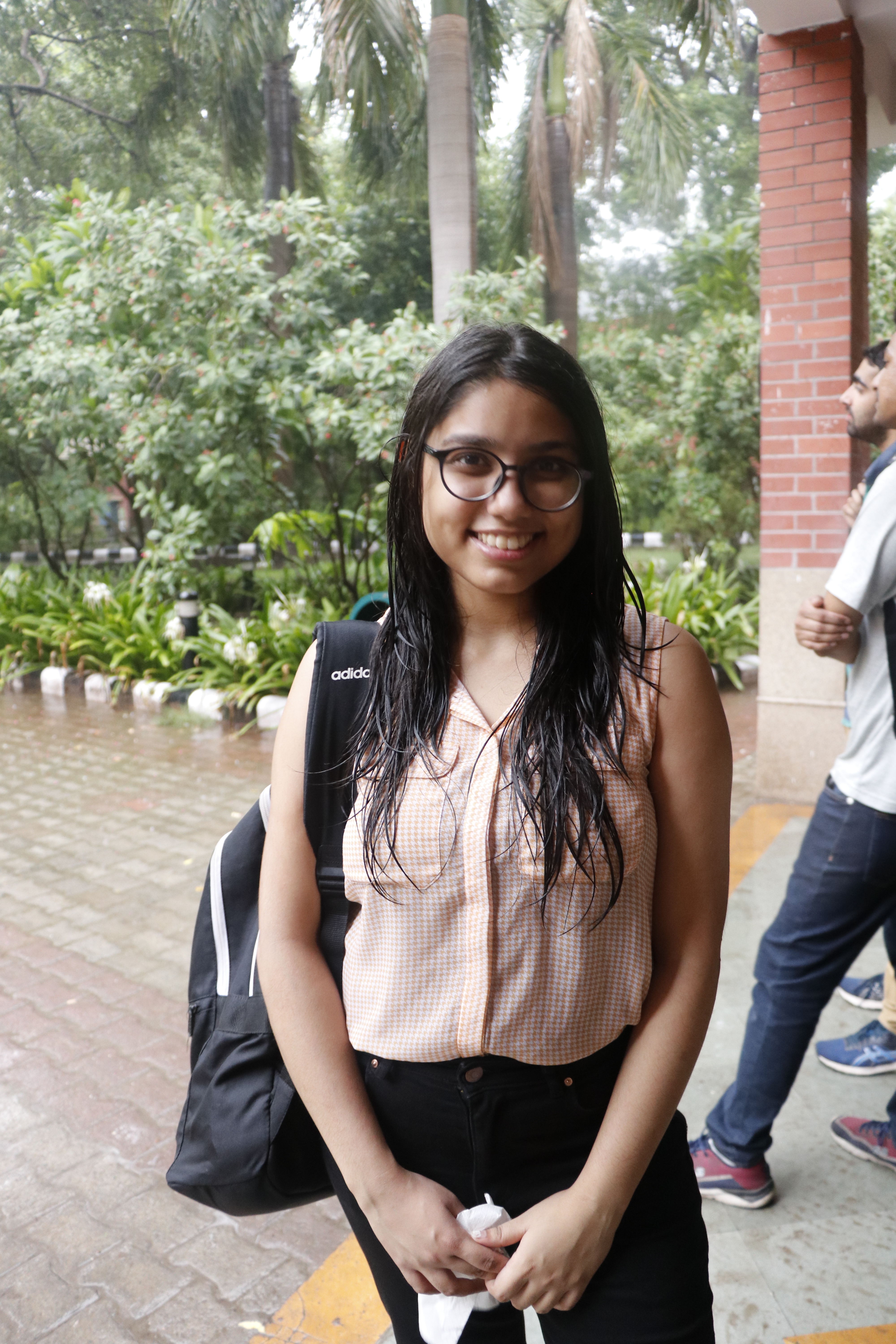 Ishika Haldiya wants to become a YouTuber and make vlogs on her college life. (Photo: Dhruv Sethi/ HT)