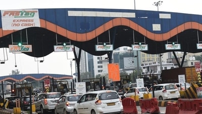 Delhi has 124 border entry points where toll tax is collected by the MCD. Delhi has 124 border entry points where toll tax is collected by the MCD.