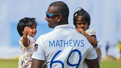 Angelo Mathews holds his daughters (AFP) Angelo Mathews holds his daughters (AFP)
