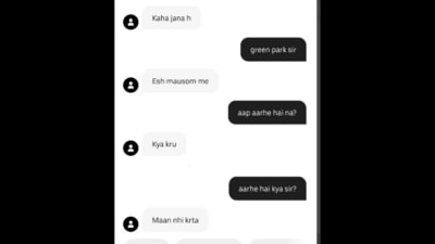 The text exchange that took place between the woman and her Uber driver during Delhi rains.&nbsp; (Twitter/@RiaKasliwal)
