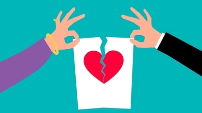 People are so different when it comes to choosing a partner, establishing a deep emotional connection or dating a new one each passing day. While these are individuals’ takes on their relationship, (Pixabay) People are so different when it comes to choosing a partner, establishing a deep emotional connection or dating a new one each passing day. While these are individuals’ takes on their relationship, (Pixabay)