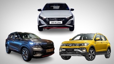 Auto dealers' body FADA said it expects automakers to launch higher number of models this festive season (Representative image)