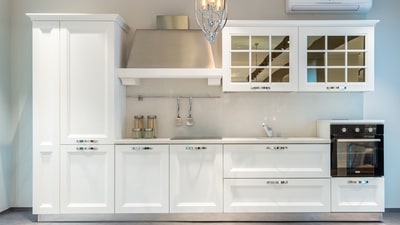 Home interior decor tips to nail an open kitchen design (Max Vakhtbovych) Home interior decor tips to nail an open kitchen design (Max Vakhtbovych)