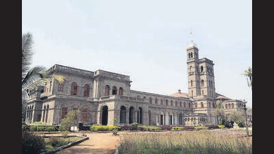Most departments of the Savitribai Phule Pune University (SPPU) – one of the oldest and most reputed universities in the country – are struggling with the shortage of staff. (HT FILE PHOTO)