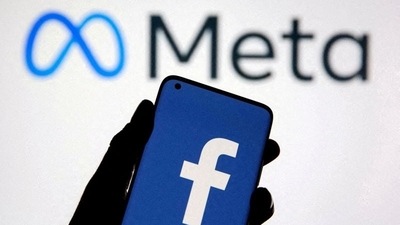 You can now mute annoying messages on Facebook messenger.&nbsp; (REUTERS)