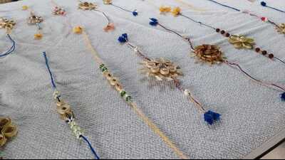 Bamboo rakhis for Rakshabandhan in Uttar Pradesh (HT photo) Bamboo rakhis for Rakshabandhan in Uttar Pradesh (HT photo)