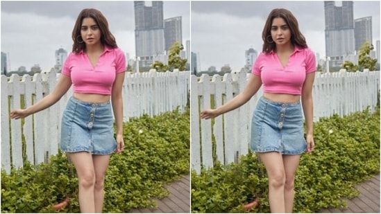 Aamna embraced the monsoon and demonstrated what to wear to blend style and sass in this weather, in the recent post.(Instagram/@aamnasharifofficial)