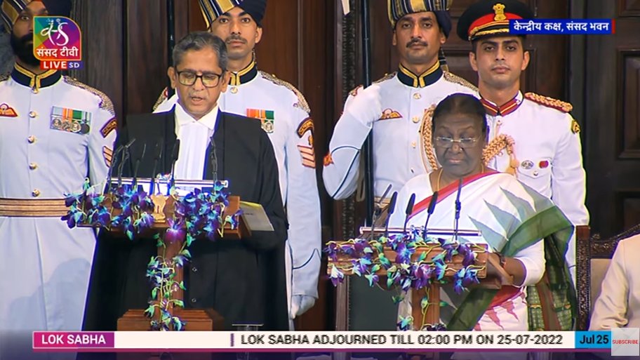 CJI NV Ramana administers oath of office to Droupadi Murmu. CJI NV Ramana administers oath of office to Droupadi Murmu. 