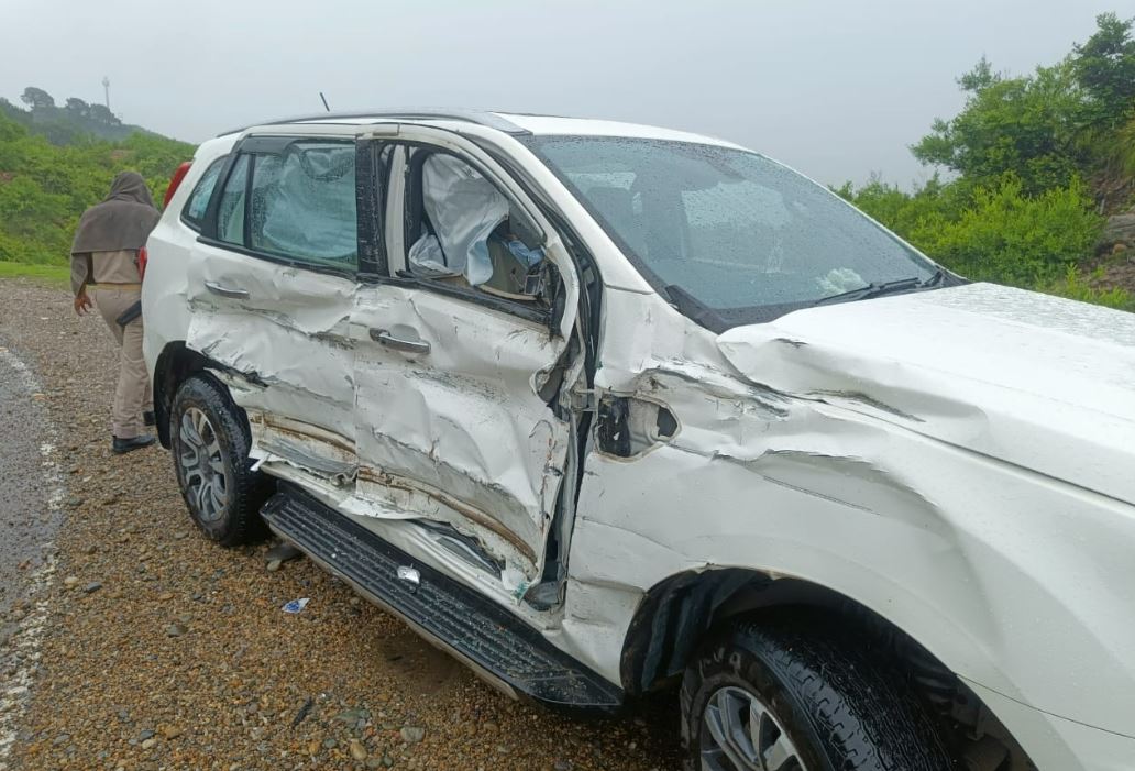 BJP leader and former J&amp;K minister Sham Lal Sharma's damaged vehicle following the accident. (Sourced by HT)