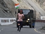 Sufiya Sufi ran 470 km from Siachen to Kargil in six days(Twitter) Sufiya Sufi ran 470 km from Siachen to Kargil in six days(Twitter)